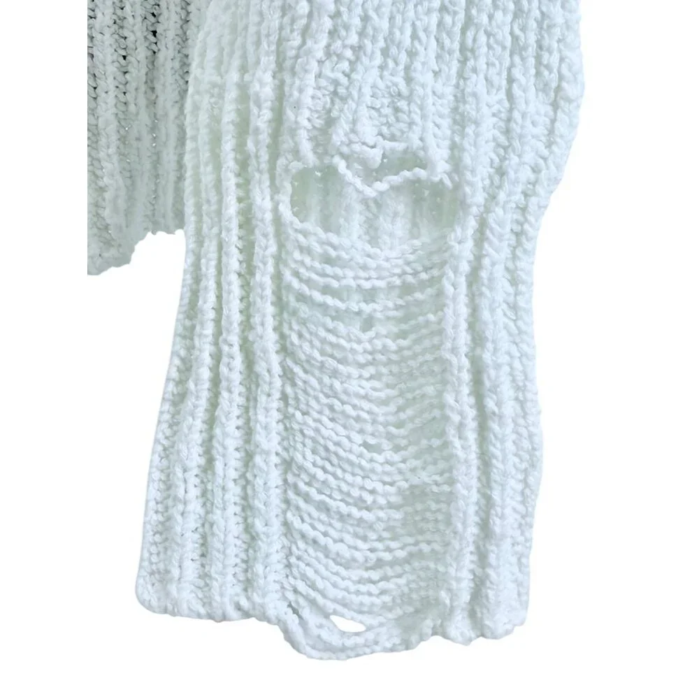 Vtg 90s Saks Fifth Avenue White Distressed V-Neck Sweater | Grunge Indie Sleaze - Picture 11 of 16